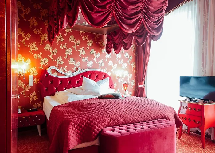 Village Hotel 3*