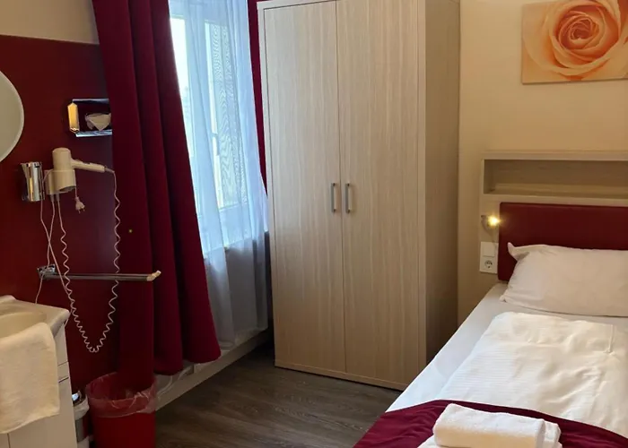 Hotel Village